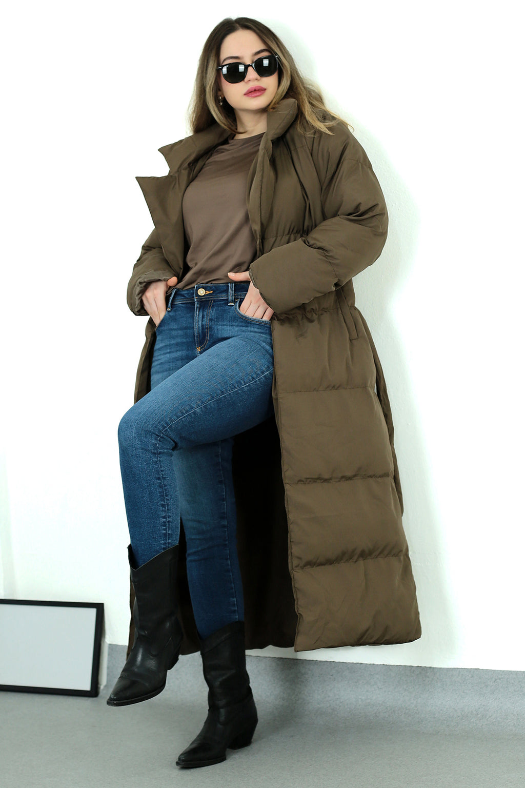 BAYAN ŞİŞME UZUN MONT