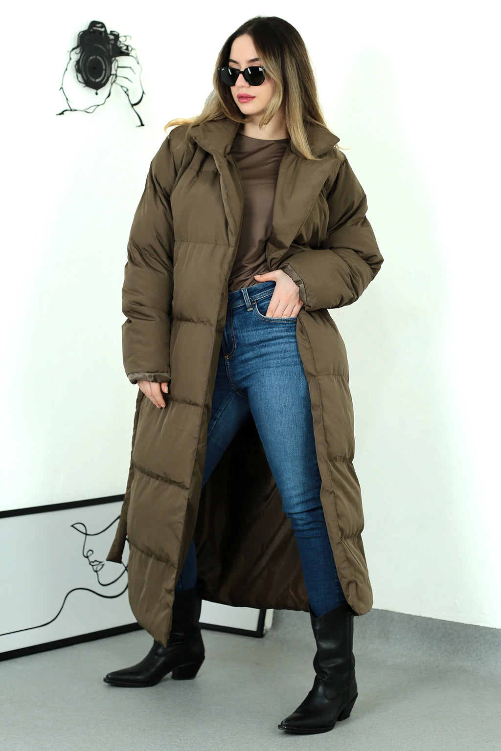 BAYAN ŞİŞME UZUN MONT