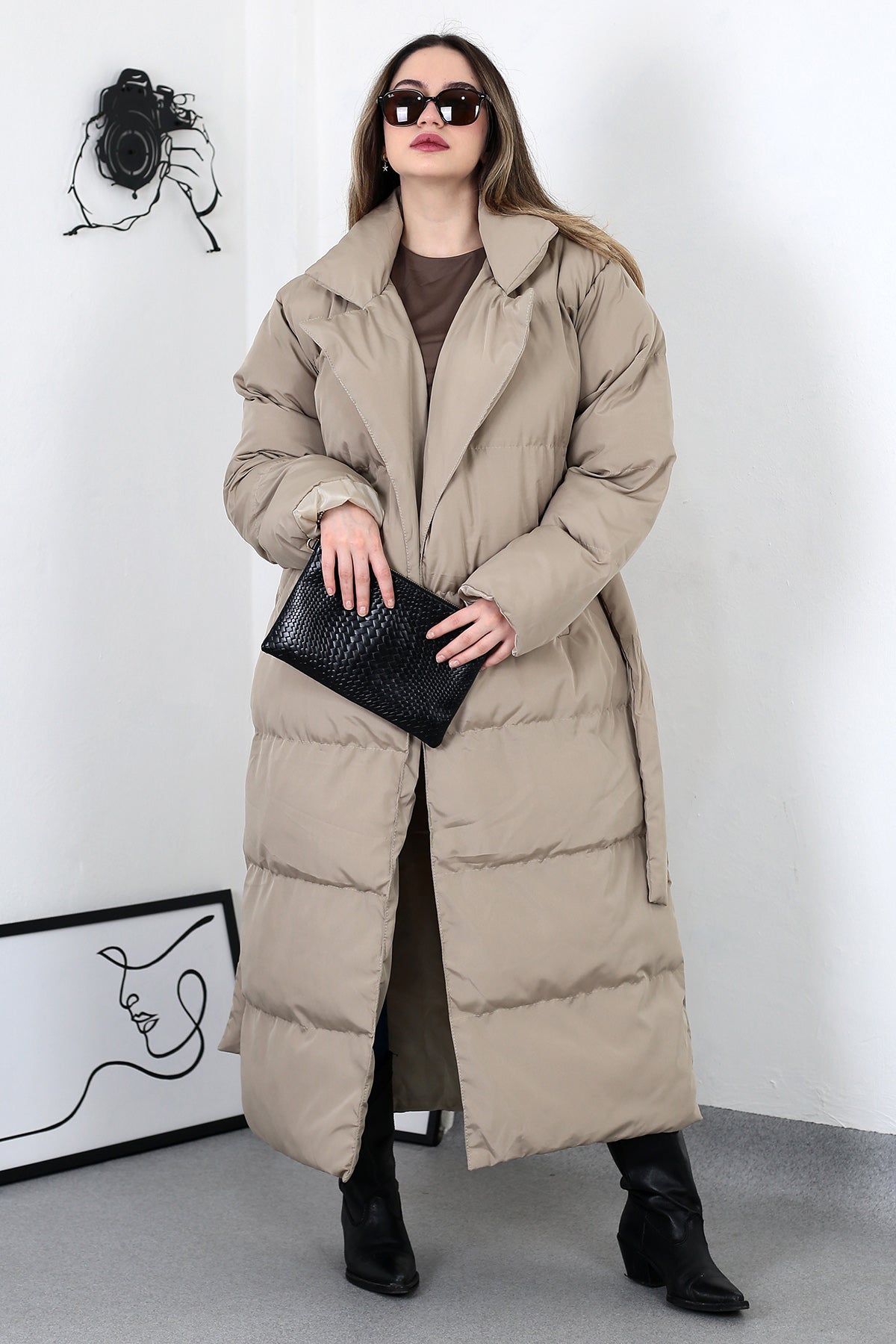 BAYAN ŞİŞME UZUN MONT