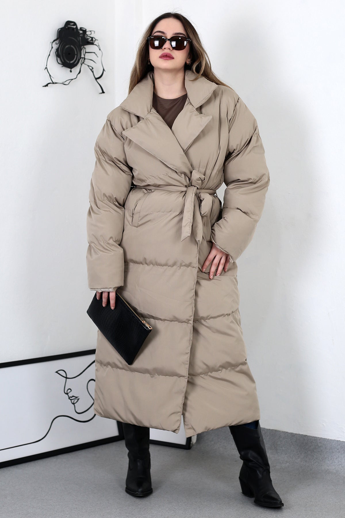 BAYAN ŞİŞME UZUN MONT