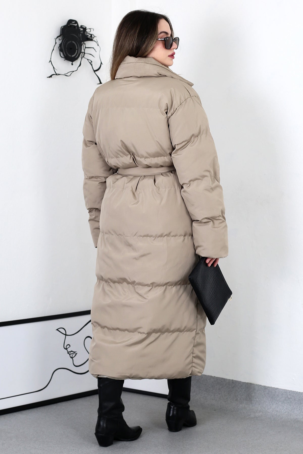 BAYAN ŞİŞME UZUN MONT